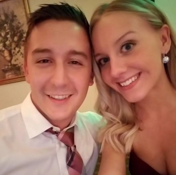 Meet your Posher, Mechaela - Picture 2 of 3